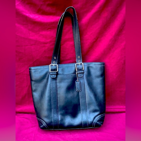 Coach Bags Vintage Coach Black Leather Shoulder Bag Poshmark